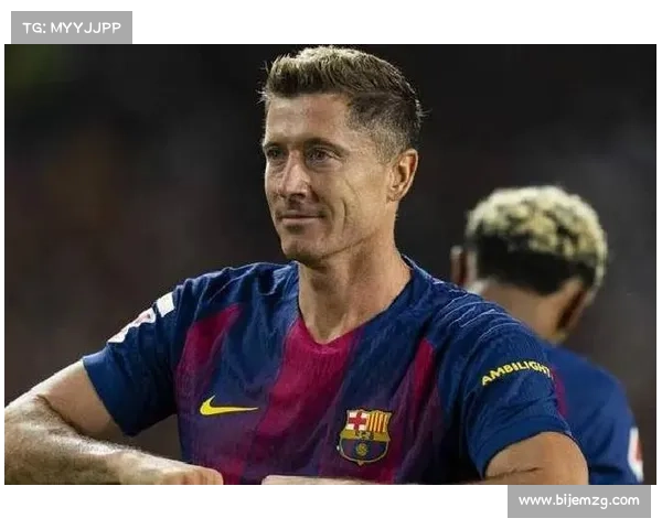 从无名小将到闪耀巨星的莱万逆袭成长与传奇崛起之路历程纪事 从无名小将到闪耀巨星的莱万逆袭成长与传奇崛起之路历程纪事